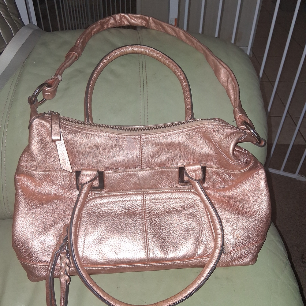 Elegant Rose Gold Genuine Leather Makowsky Handbag